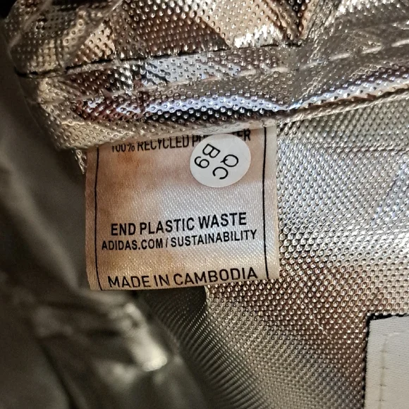 Adidas Black and White Insulated Lunch Bag. NWOT - Picture 6 of 6